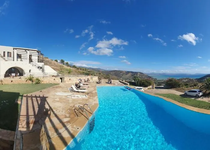 Luxury Sea View Island Villa With Private Pool And 5 En-Suite Bedrooms
