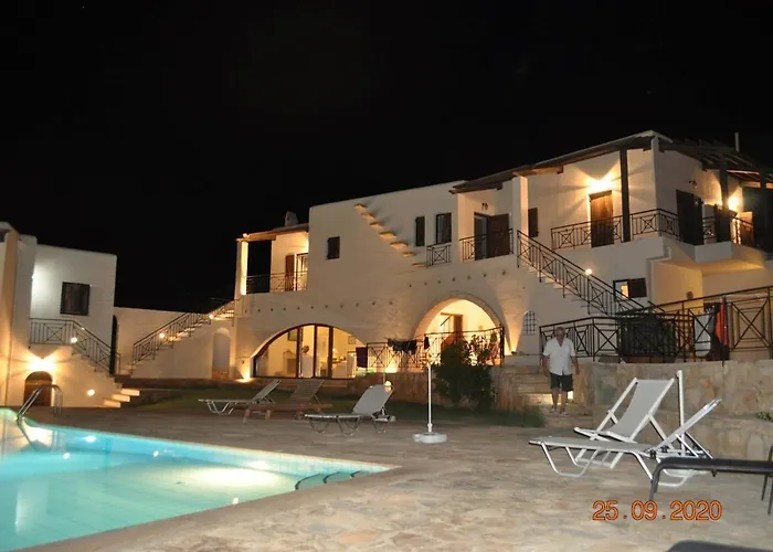 Luxury Sea View Island Villa With Private Pool And 5 En-Suite Bedrooms